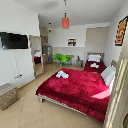 Vacanze Pushime Albania