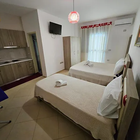 Vacanze Pushime Albania * Радима