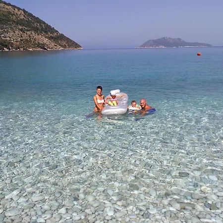 Vacanze Pushime Albania * Радима