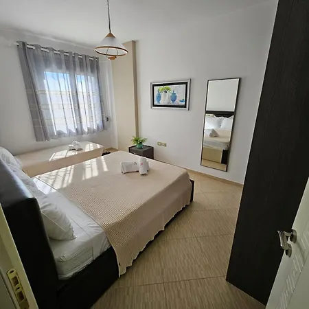 Vacanze Pushime Albania Apartamento Radhimë