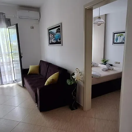 Vacanze Pushime Albania