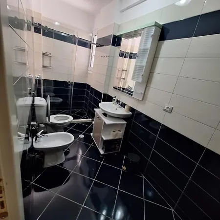 Vacanze Pushime Albania Apartamento