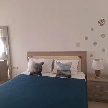 Vacanze Pushime Albania
